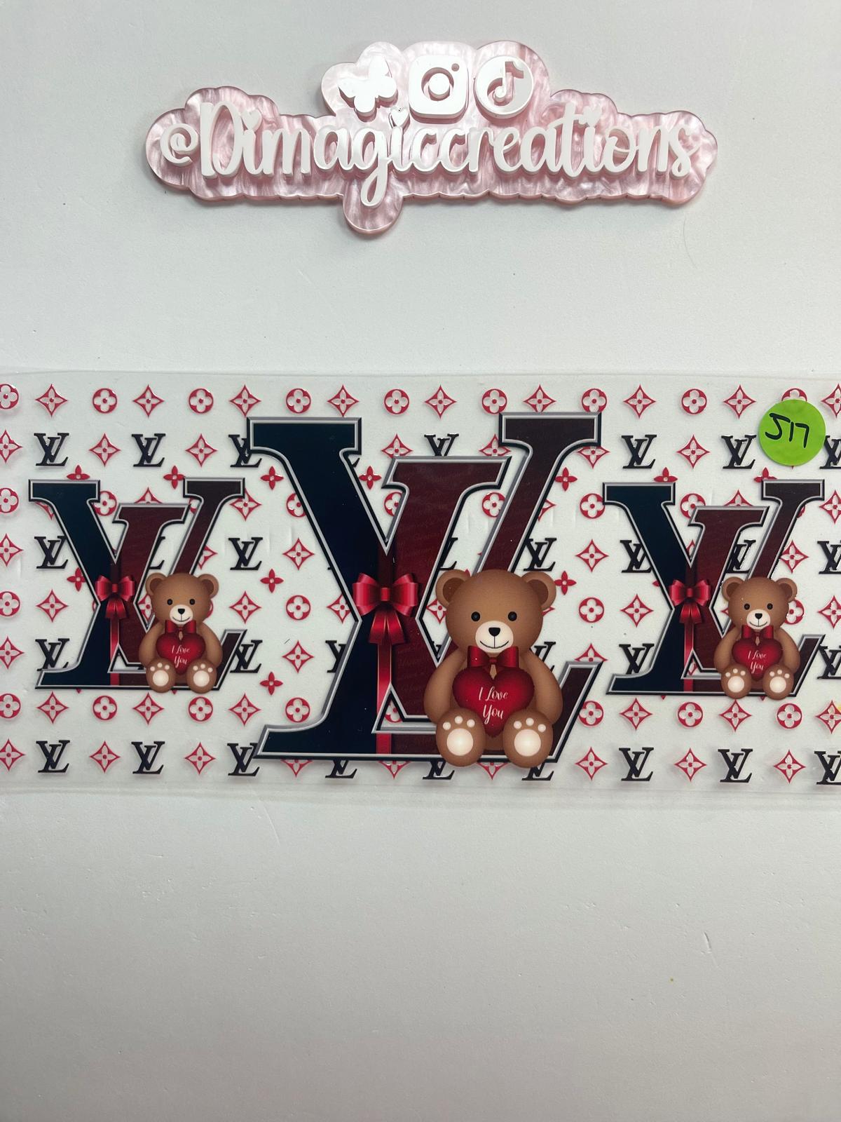 Louis Vuitton Sticker (S17)