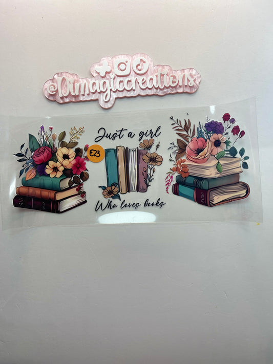 Just a girl who loves books E23