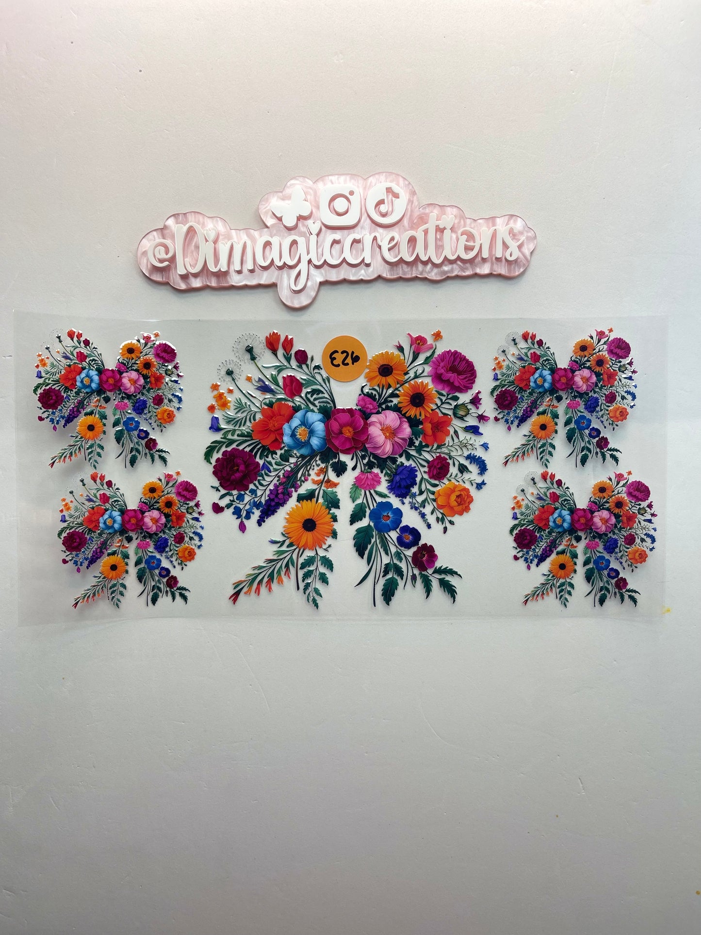 Beautiful Flowers E26